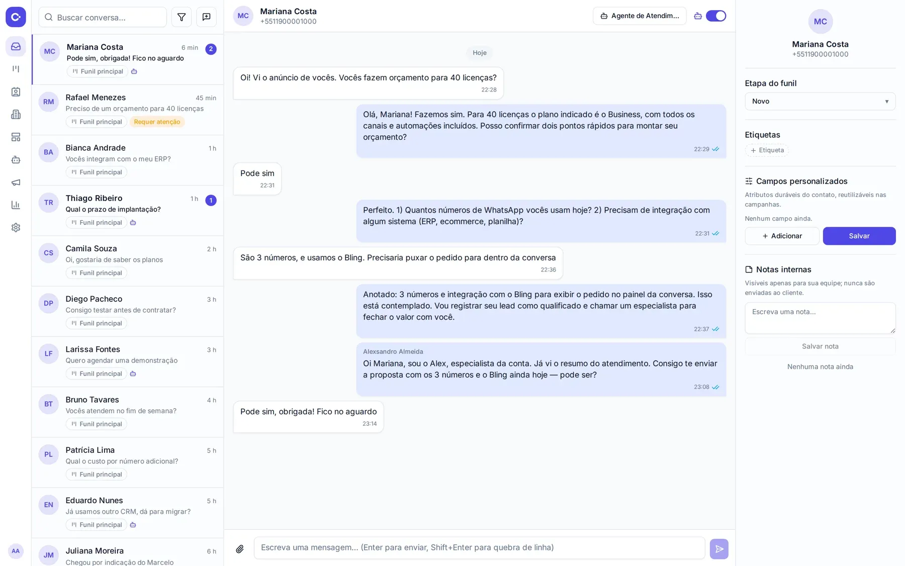 Conversa de WhatsApp no CollFlow em que um agente de IA responde o cliente dentro do atendimento.